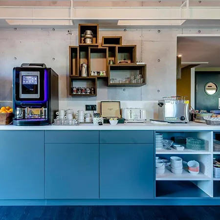 Greet Bordeaux Arena 3* Floirac (Gironde)