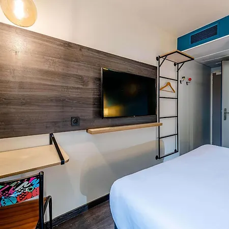 Greet Bordeaux Arena Hotel 3*
