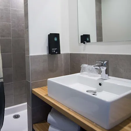 Otel Greet Bordeaux Arena