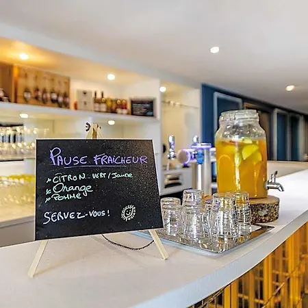 Greet Bordeaux Arena Hotel 3*