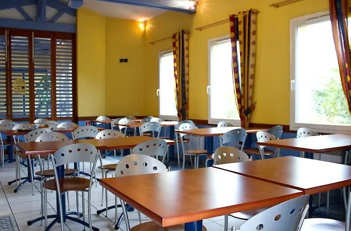 Greet Bordeaux Arena Hotel 3*