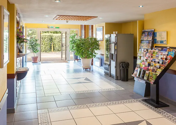 Hotel Greet Bordeaux Arena 3*