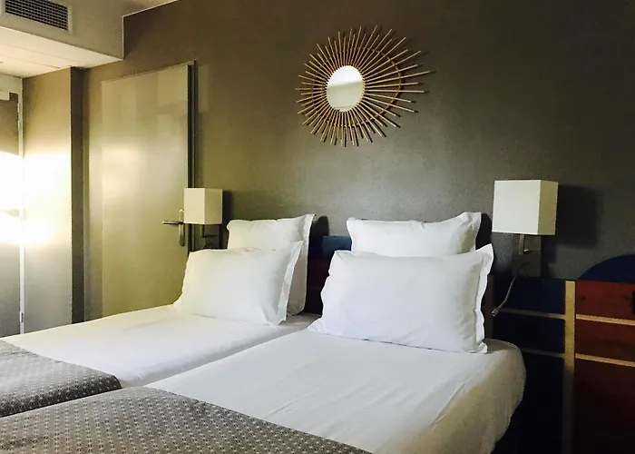 Greet Bordeaux Arena Hotel 3*